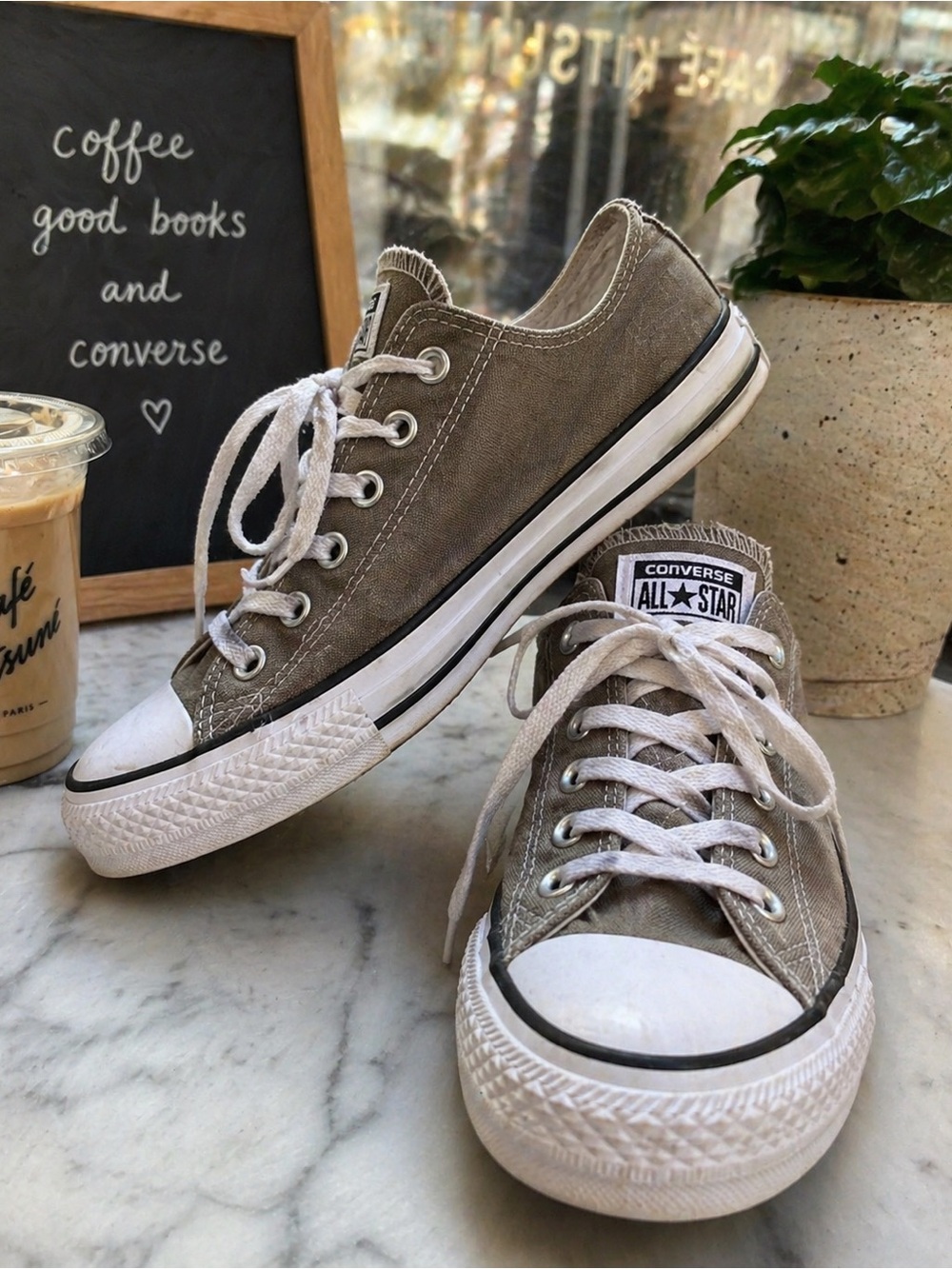 Gray Converse Chuck Taylor Low Tops Woman’s Size 9- Men’s 7 - Picture 2 of 8